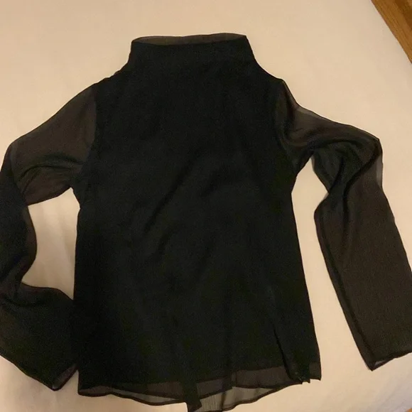 UO Sheer mock neck blouse - Picture 5 of 5